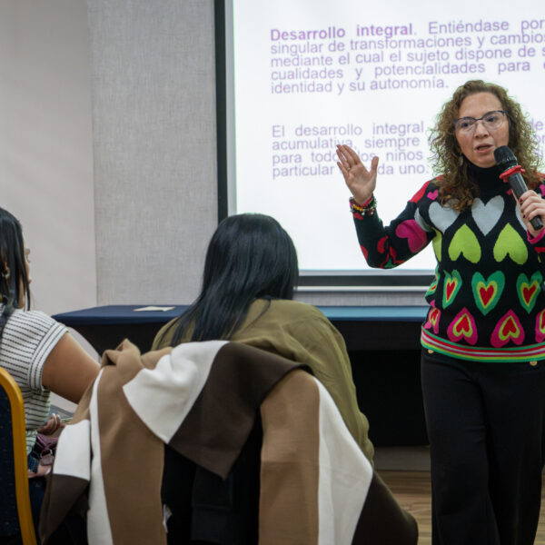Medellín cierra un recorrido presencial para seguir creando experiencias con la primera infancia