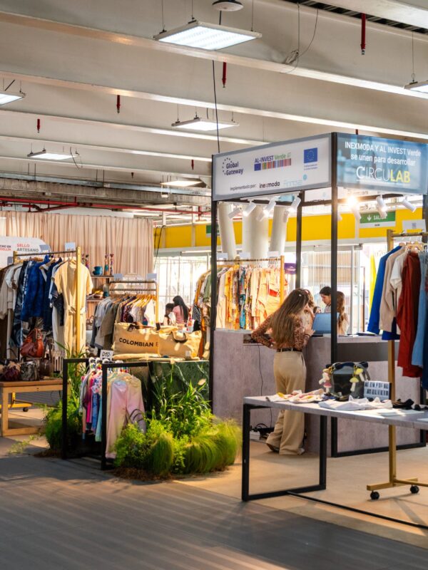 Cinco proyectos de moda que le han apostado el mecanismo de CoCrea